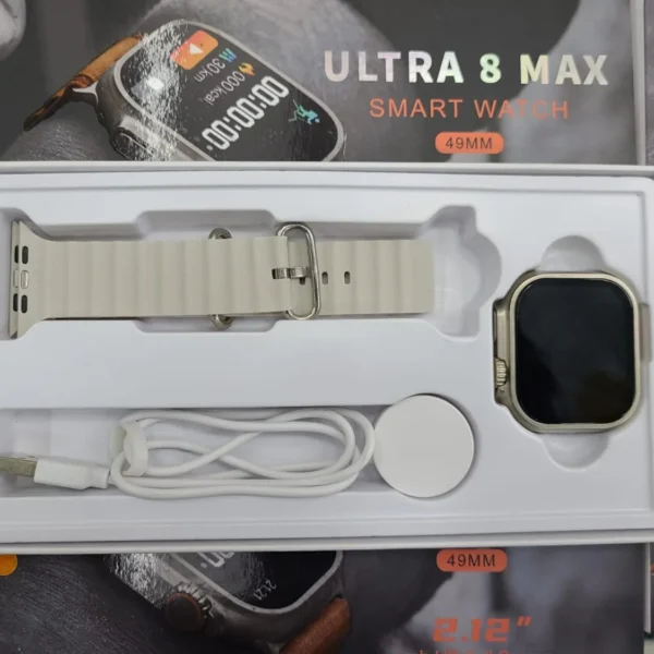 Ultra 8 Max Smart Watch a