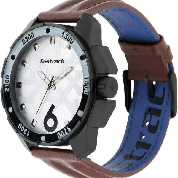 Fastrack NS3084NL04 Hitlist Quartz Analog White Dial Leather Strap Watch