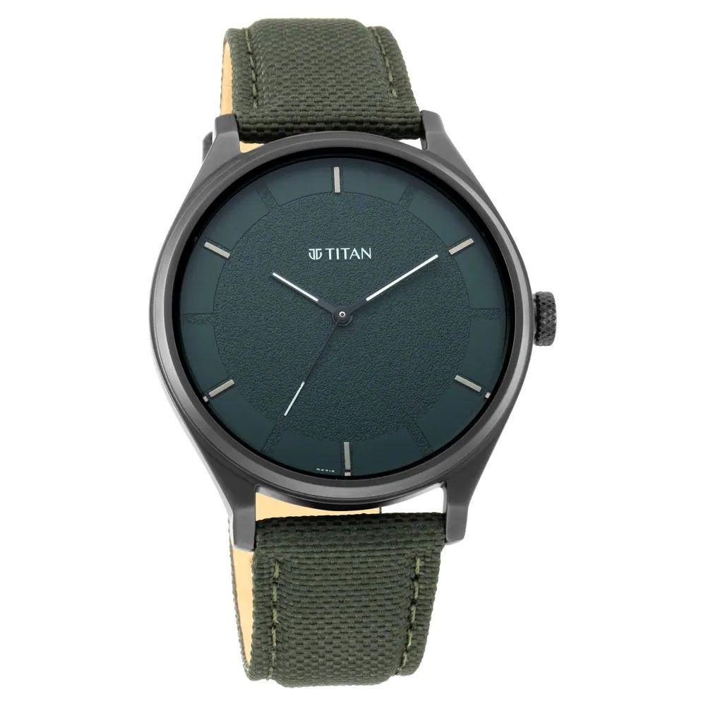 Titan Ns1802Nl02 Workwear Green Dial Analog Leather Strap Watch