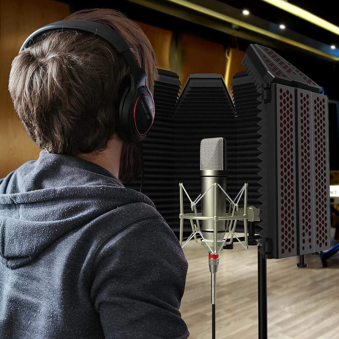 Xtuga Microphone Isolation Shield With Pop Filter D