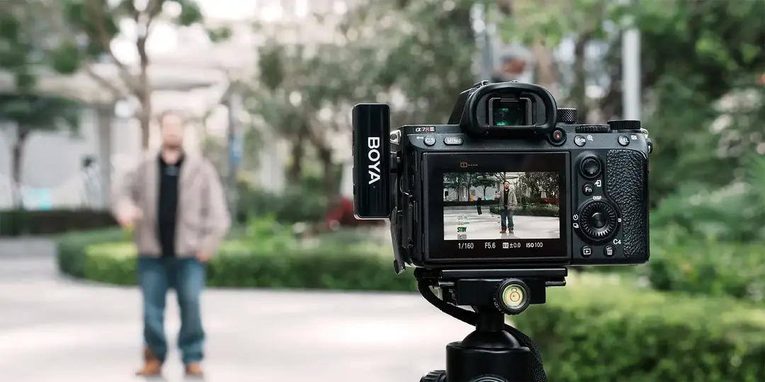 Boya Boyalink C2 Upgraded 3 In 1 Compact Wireless Microphone B Boya Boyalink C2 Upgraded 3 In 1 Compact Wireless Microphone B